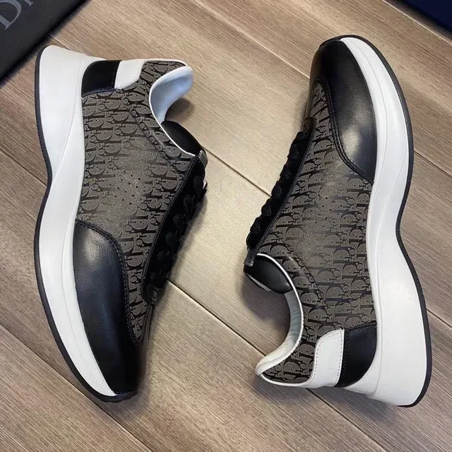 Dior B23 sneakers lifestyle en textile monogrammé et cuir noir 5