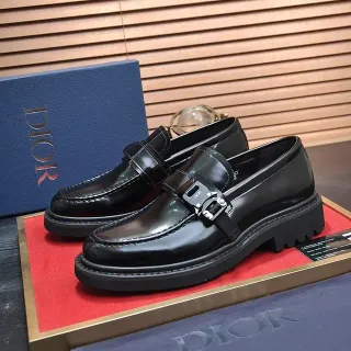 Dior B27 黑色 扣带 漆皮和光滑皮革 乐福鞋
