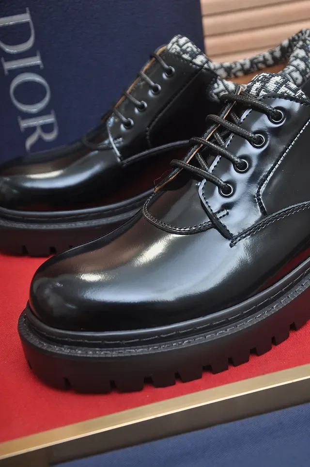 Dior B27 Chaussures Oxford Cuir Noir Brillant Semelle Chunky Lug 2