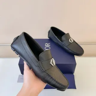 Dior B27 黑色 粒面皮革 金属几何扣 乐福鞋