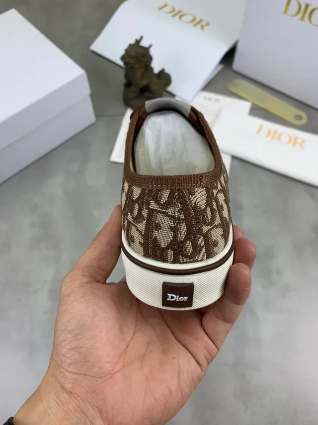 Dior B27 Oblique Monogram Brown Beige Lifestyle Sneakers 3