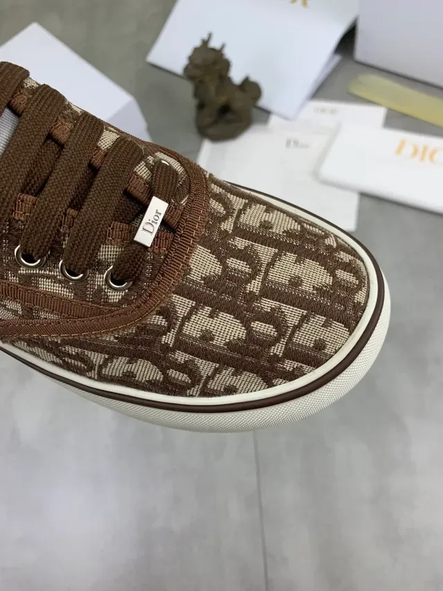 Dior B27 Oblique Monogram Brown Beige Lifestyle Sneakers 4