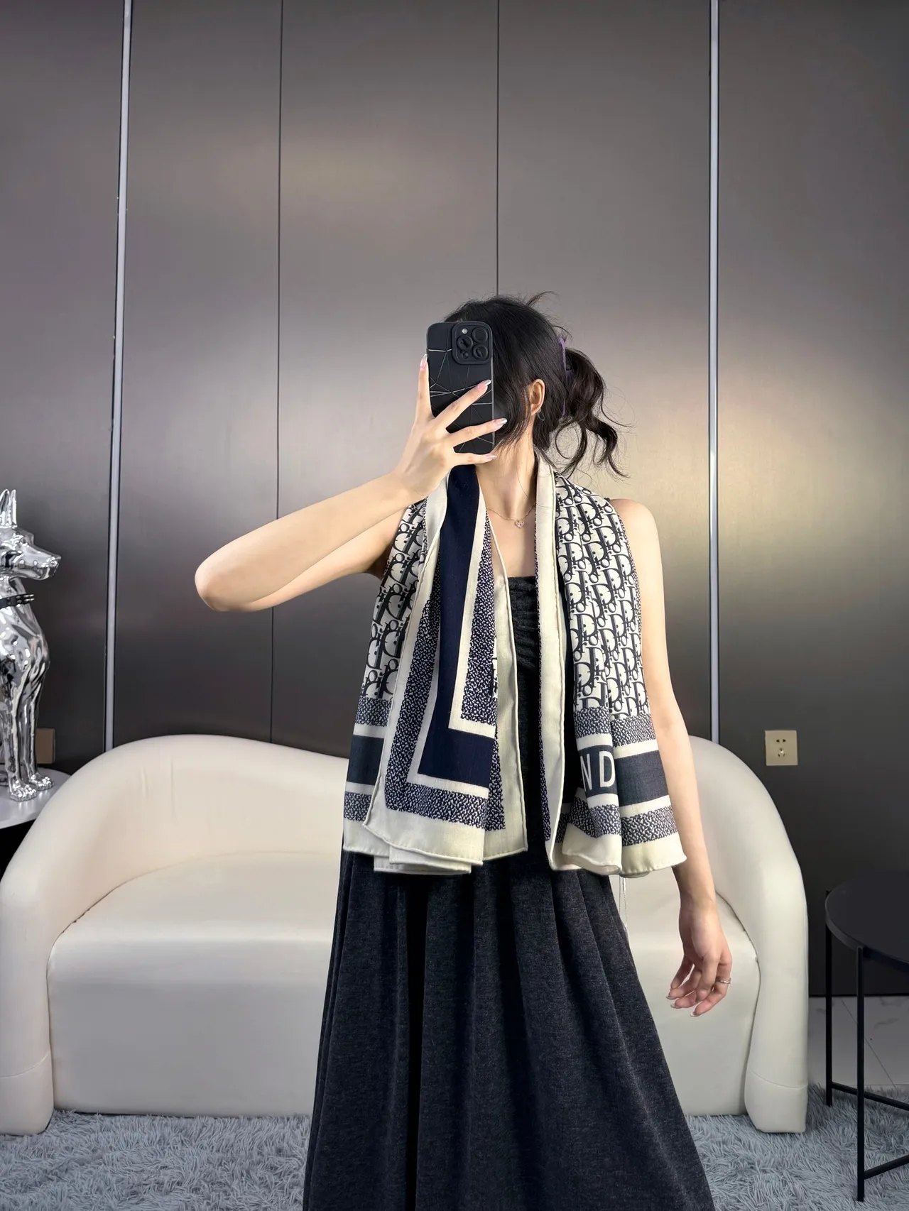 Dior Écharpe Motif Géométrique Beige Noir Tissage Herringbone 4