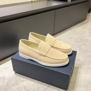 Dior 米白色麂皮鞋面橡胶底乐福鞋