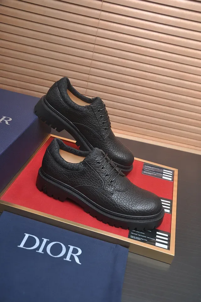 Dior Sapatos Derby Couro Pebblado Preto Vermelho Sola Chunky Lug 4
