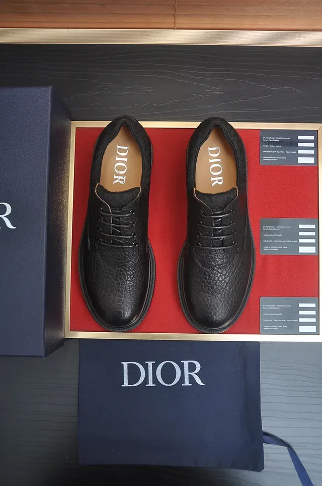 Dior Sapatos Derby Couro Pebblado Preto Vermelho Sola Chunky Lug 5