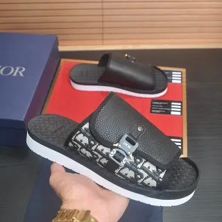 Dior Negro Blanco Monogram Correa Cuero Pebbled Flap Zapatillas