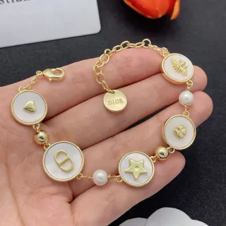 Dior تعاويذ سلسلة ذهبية بيضاء سوار متعدد التعاويذ