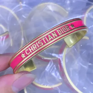 迪奥搪瓷袖扣粉金色手镯