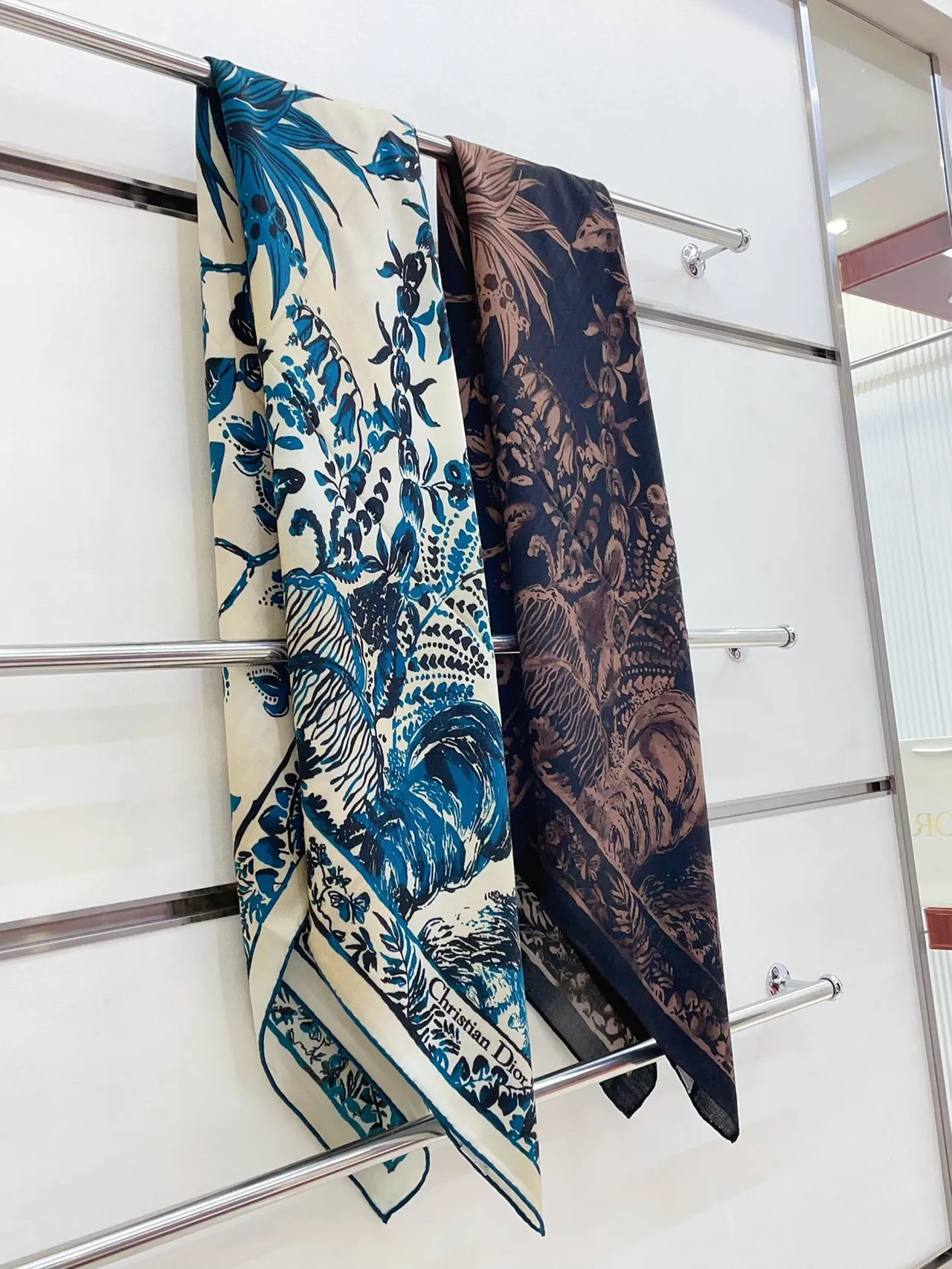 Dior Floral-Print Black and Brown Silk Scarf 3