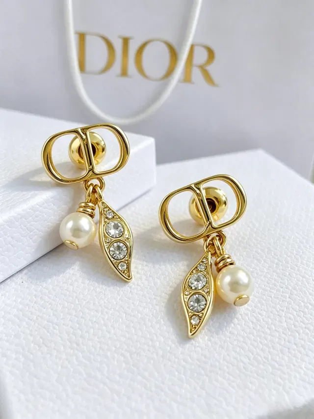 Dior Gold-Tone Pearl and Crystal Leaf Dangle Earrings 4