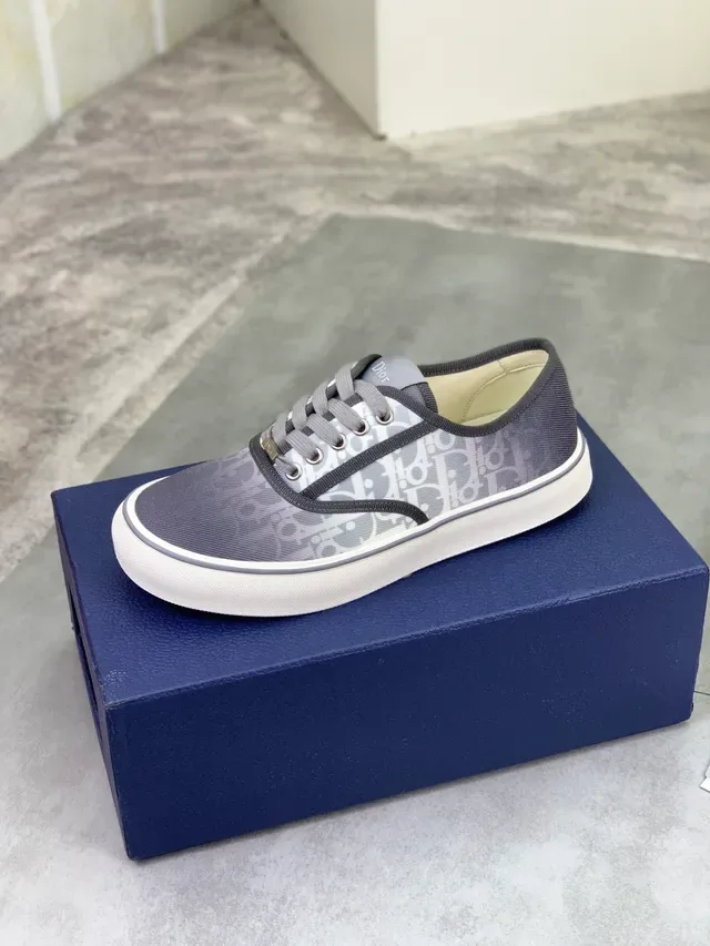 Dior رمادي أبيض Monogram-Print Canvas Upper Ribbed Heel Tab حذاء رياضي 4