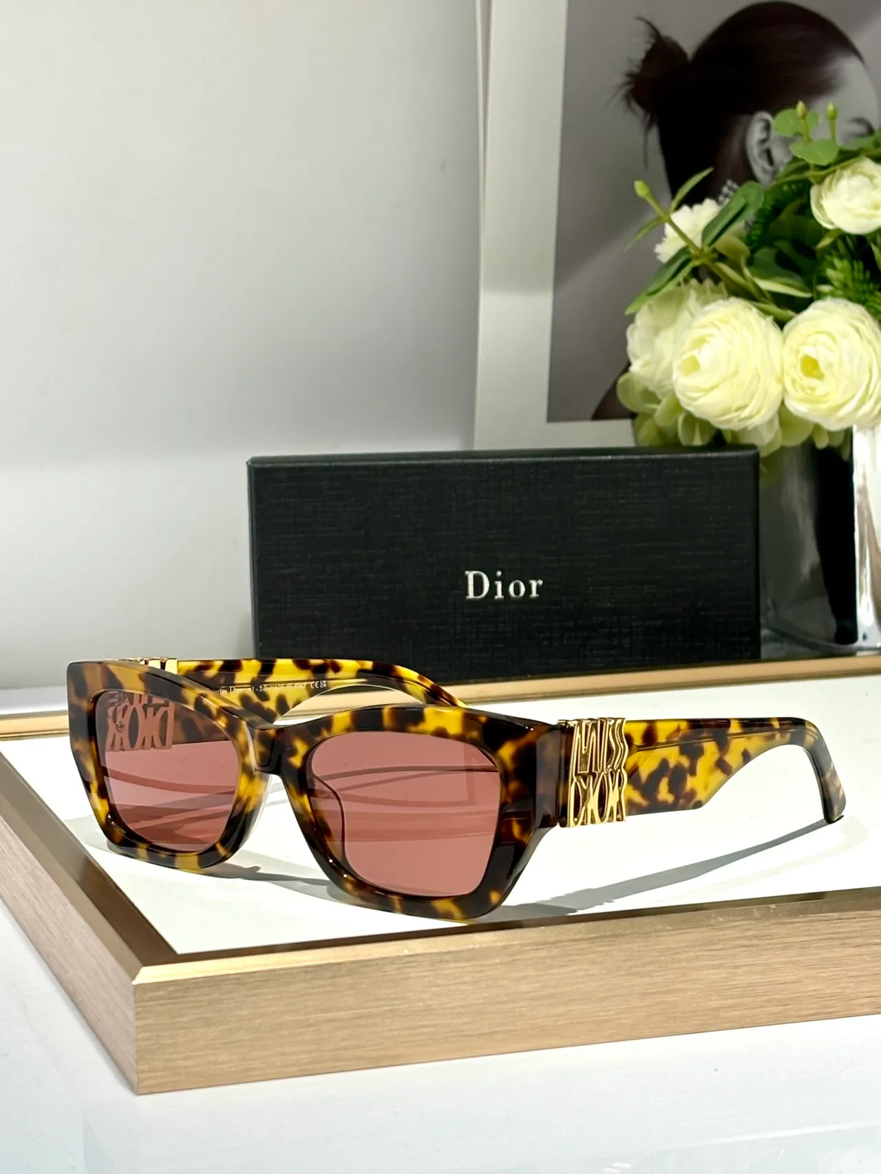 Dior Miss Dior Glossy Black Rectangular Cat-Eye Sunglasses 4