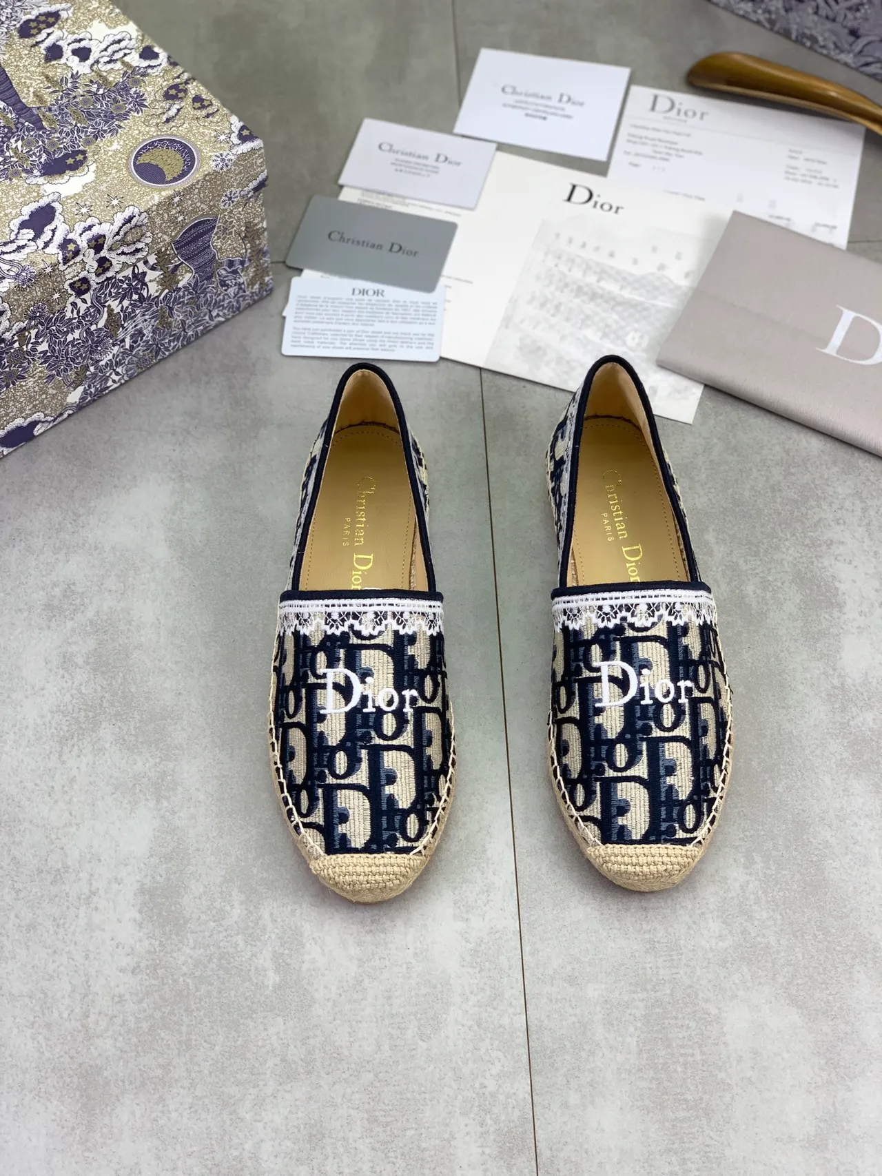 Dior Navy Beige Monogrammed Textile Lace-Trimmed Collar Chaussures bateau 4
