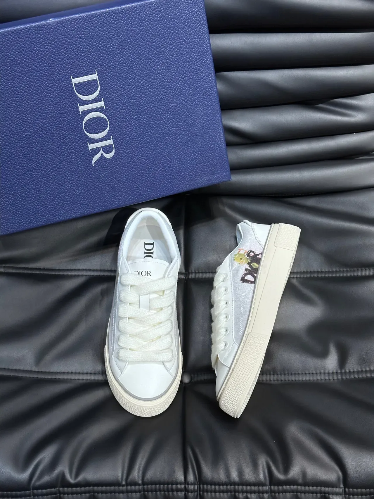 Dior White Beige Low-Top Smooth Leather Lifestyle Sneakers 2