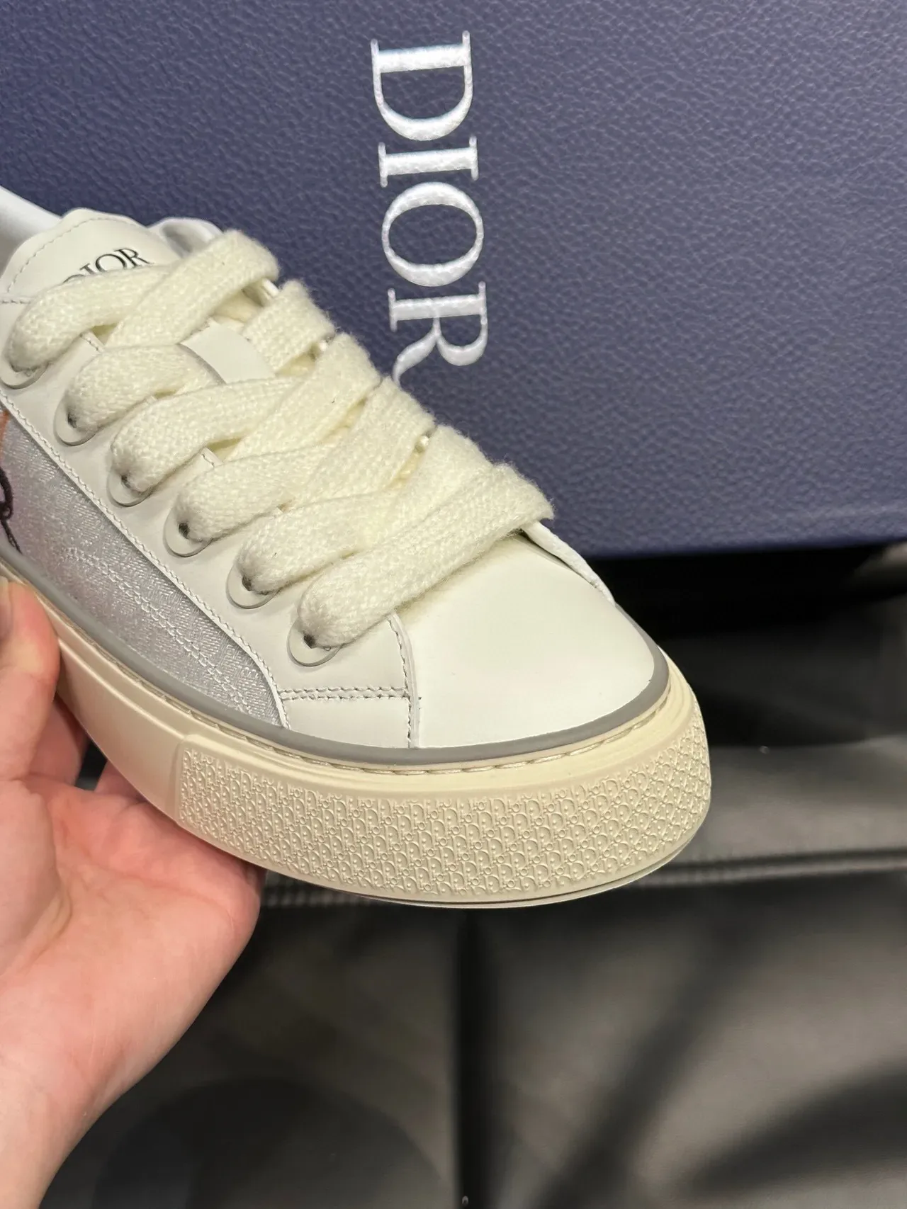 Dior White Beige Low-Top Smooth Leather Lifestyle Sneakers 8
