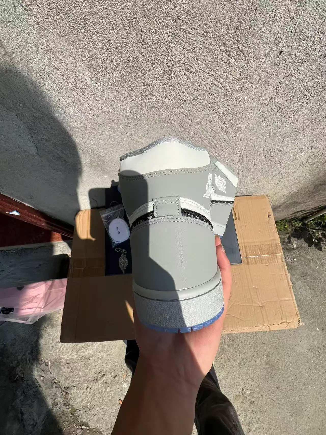 Dior x Air Jordan 1 Gris Blanco Monogram Zapatos de Baloncesto 8