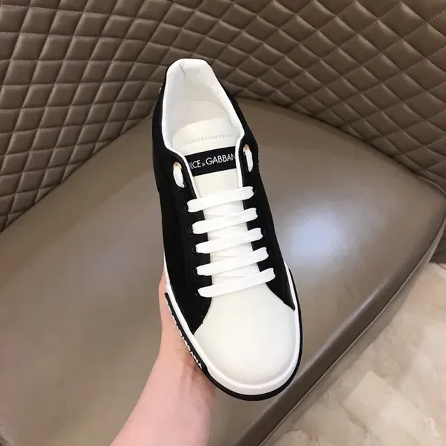 Dolce & Gabbana Black and White Leather Lifestyle Sneakers 3