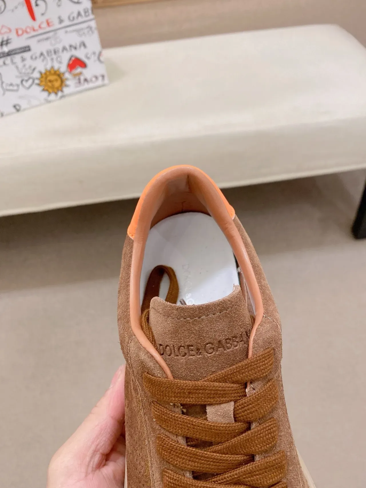 Dolce & Gabbana Marrom Laranja Couro de Camurça Parte Superior Perfurado Vamp Sneakers Lifestyle 4