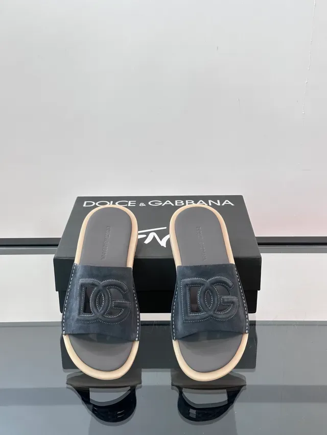 Dolce & Gabbana Logo-Strap Pantuflas de Camurça 6