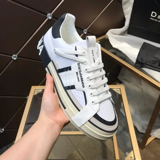 Dolce & Gabbana 白色和黑色 肩带细节 生活方式运动鞋 2