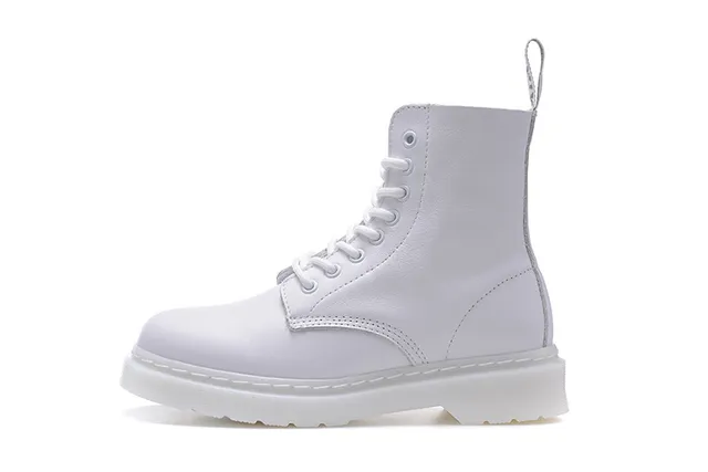 Dr. Martens 1460 白色光滑皮革马丁靴 2