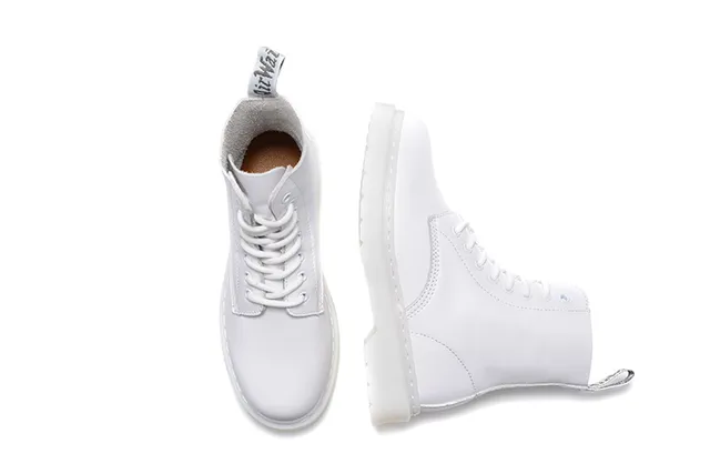Dr. Martens 1460 白色光滑皮革马丁靴 6
