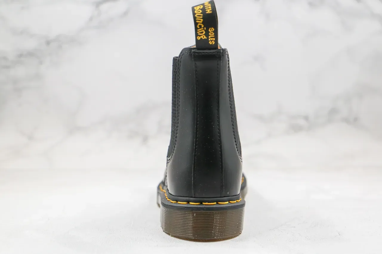Dr. Martens 切尔西靴 黑色黄色 光滑皮革 缝线 2
