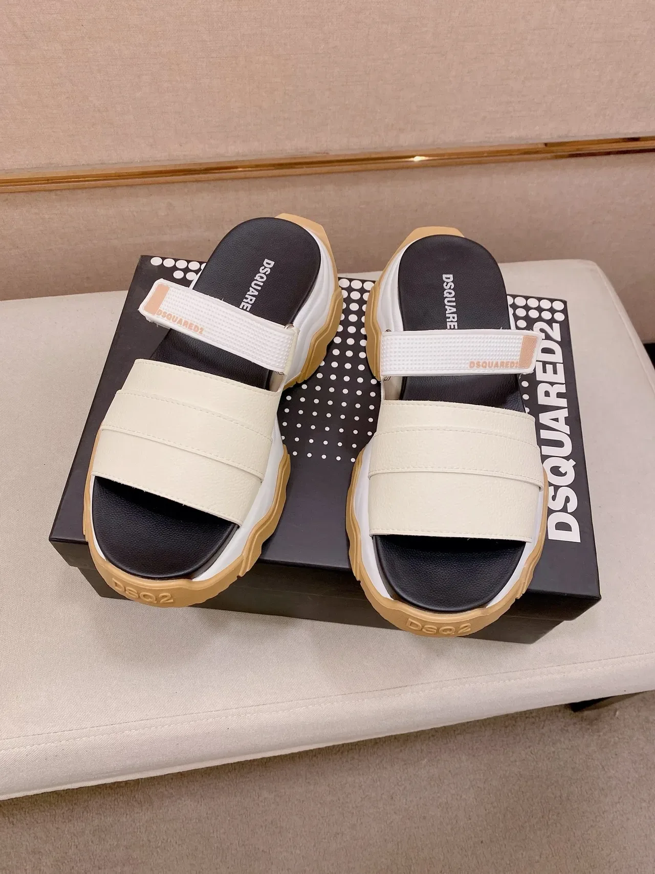 Dsquared2 ICON Sandálias Casuais Plataforma Dupla Alça Ondulada 3