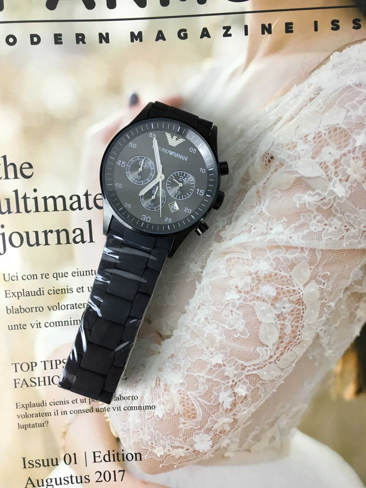 Emporio Armani Montre Chronographe Noire Monochrome Sportive 6