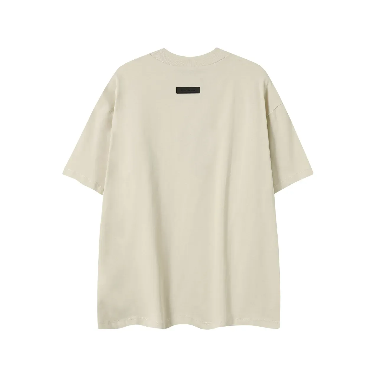 تيشيرت Fear of God Essentials أوفرسايز بقصة فضفاضة 5