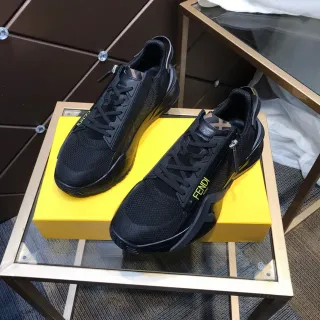 Fendi 黑色 黄色 网面 鞋面 雕塑 粗厚 鞋底 生活方式 运动鞋