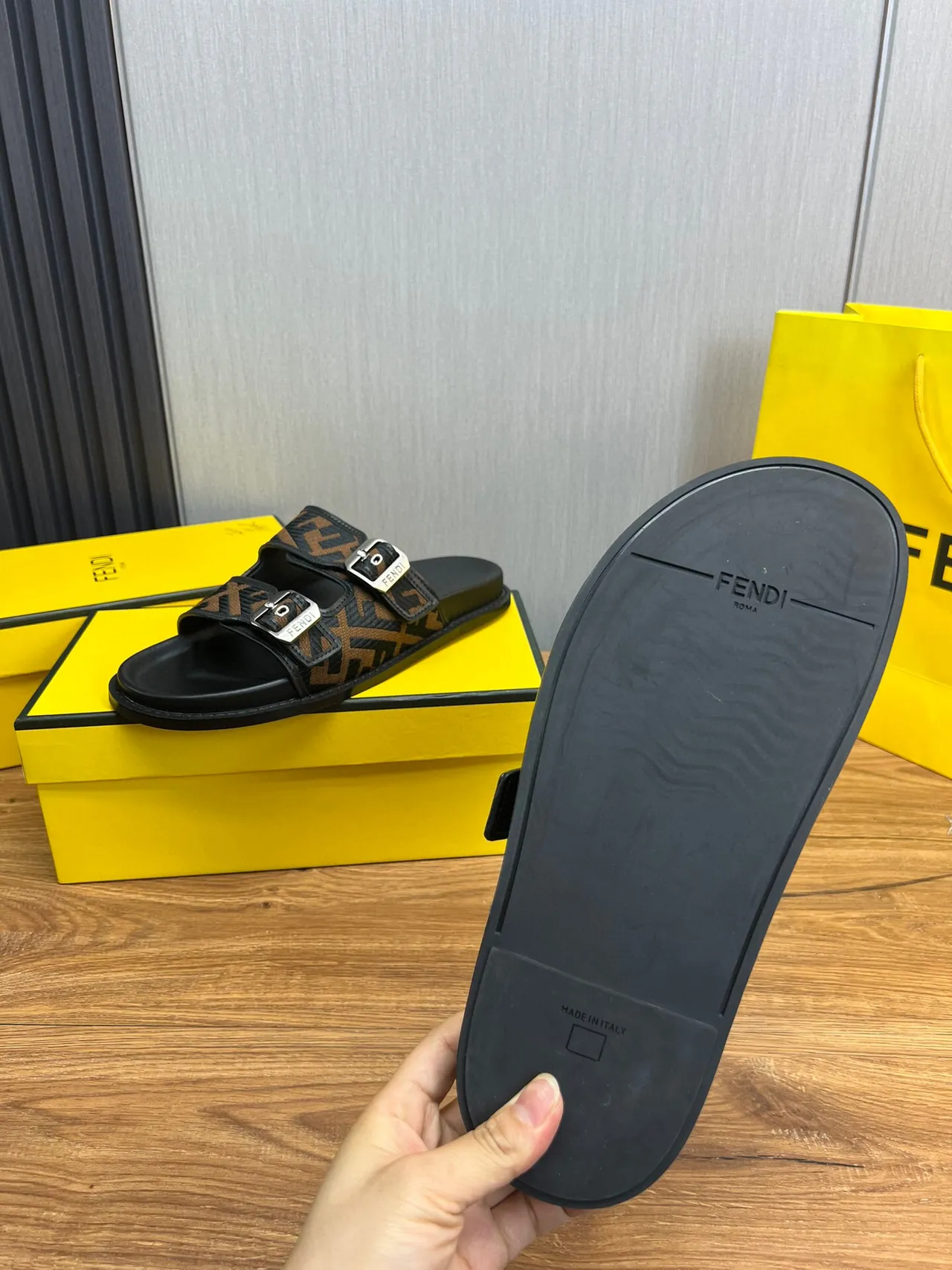 Fendi Mules à boucle bleu en Jacquard plates 2