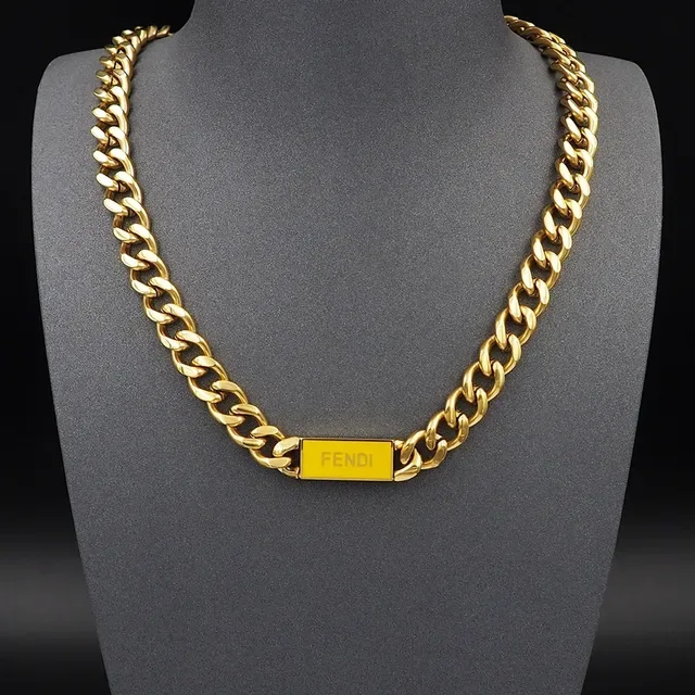 Collier Fendi Chaîne Curb Or-Ton avec plaque branded 7