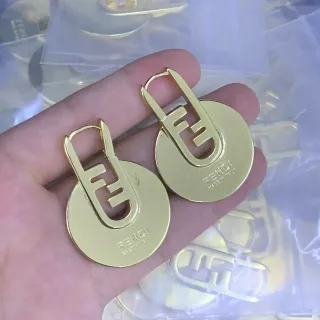 أقراط فندي FF Logo Circular Disc ذهبي