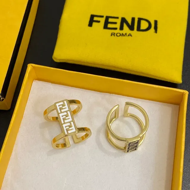 Fendi FF خاتم لون ذهبي أبيض وأسود مينا نطاق مزدوج 6