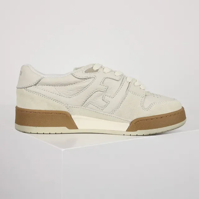 حذاء رياضي لايف ستايل Fendi First Off-White و Tan 9