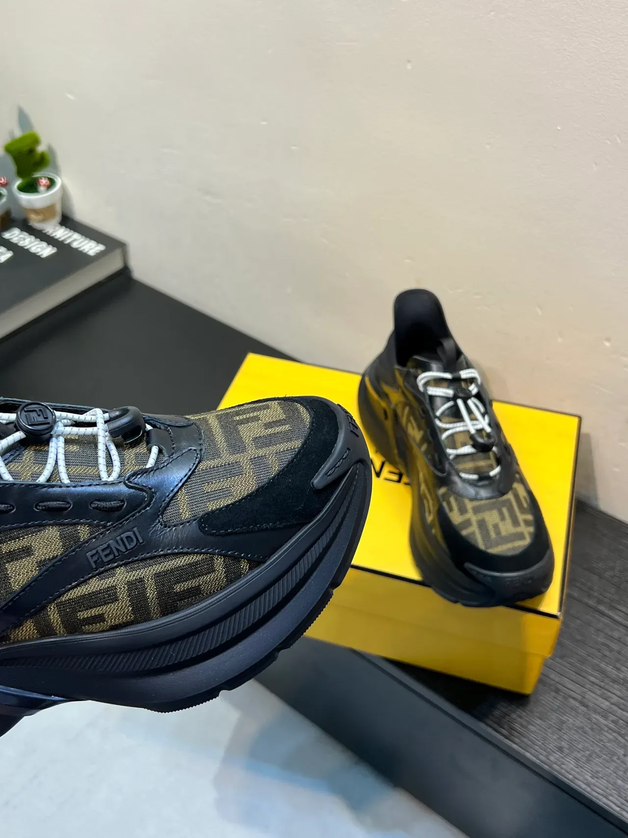 Fendi Run Away Black Brown Monogram Canvas Sculpted Sole Chunky Sneakers 8