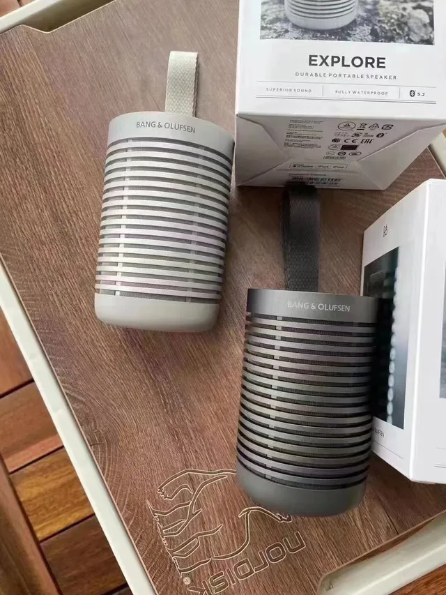 Bang & Olufsen Explore काला ग्रे खुरदुरा एल्यूमिनियम बॉडी गोलाकार रूप पोर्टेबल स्पीकर 3