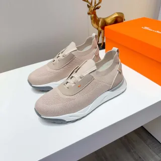 حذاء رياضي بيج نسيج شبكي slip-on مع غطاء دانتيل
