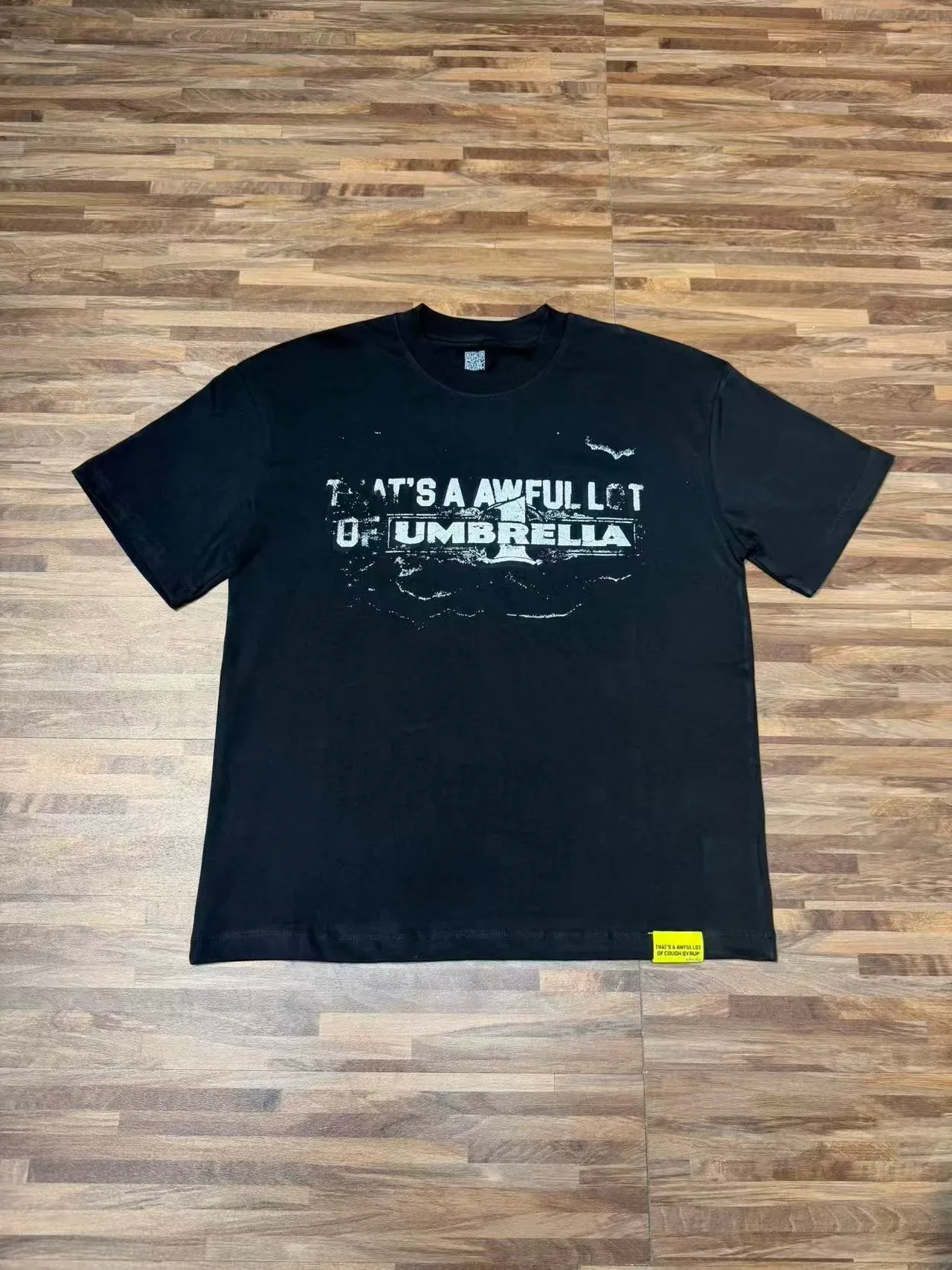Black Distressed Graphic Print Crew-Neck Short-Sleeve T-Shirt 10
