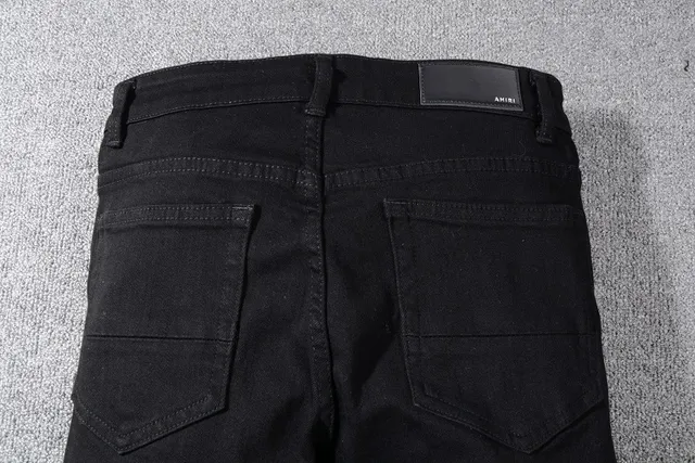 黑色 Distressed Slim-Fit Ripped 牛仔裤 5