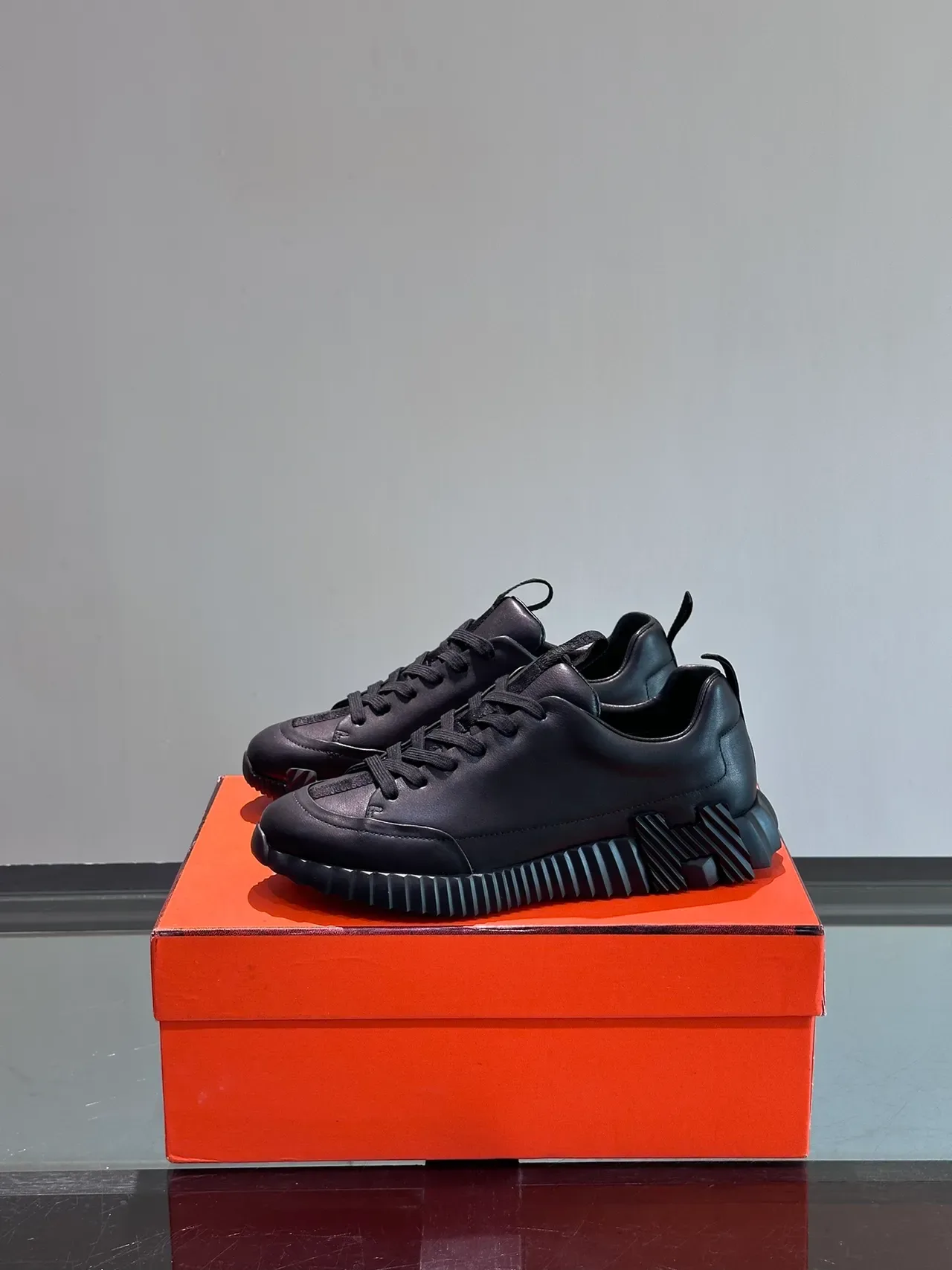 Black Matte Leather Upper Sculpted Ridged Rubber Sole Sneakers 5
