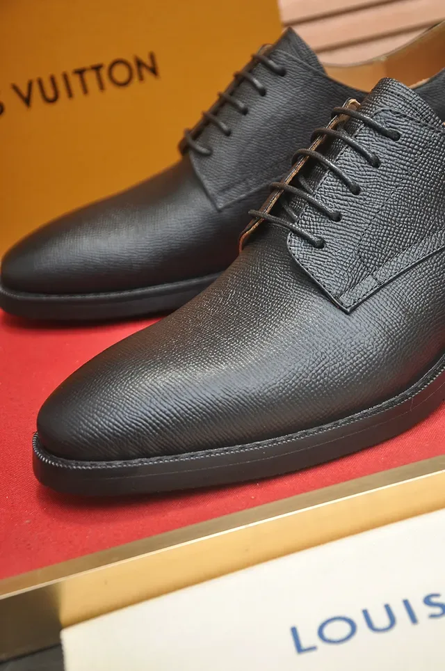 Black Pebbled Leather Cap Toe Oxford Shoes 2