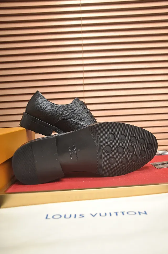 Black Pebbled Leather Cap Toe Oxford Shoes 3
