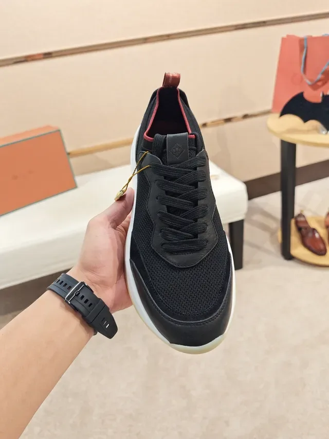 Sneakers noires et rouges avec upper en mesh et synthétique layered, midsole blanc/jaune 6