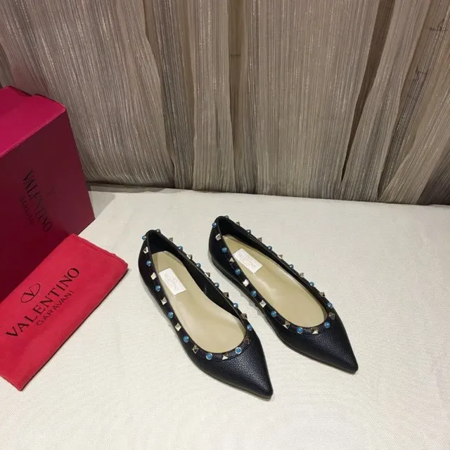 Black Studded Gem-Accented Pointed-Toe Ballet Flats 4