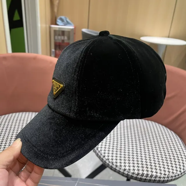 黑色丝绒质感结构棒球帽 10