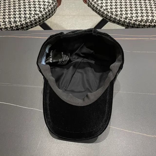 黑色丝绒质感结构棒球帽 12