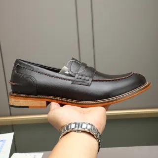 বাদামি বেইজ চামড়া Penny Moc-Toe স্টিচিং লোফার